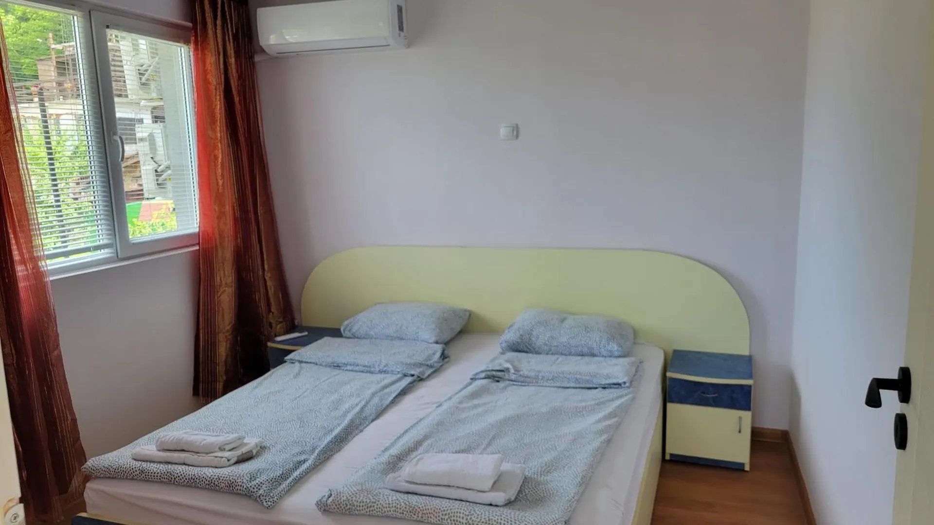 וארנה Villa Mimi