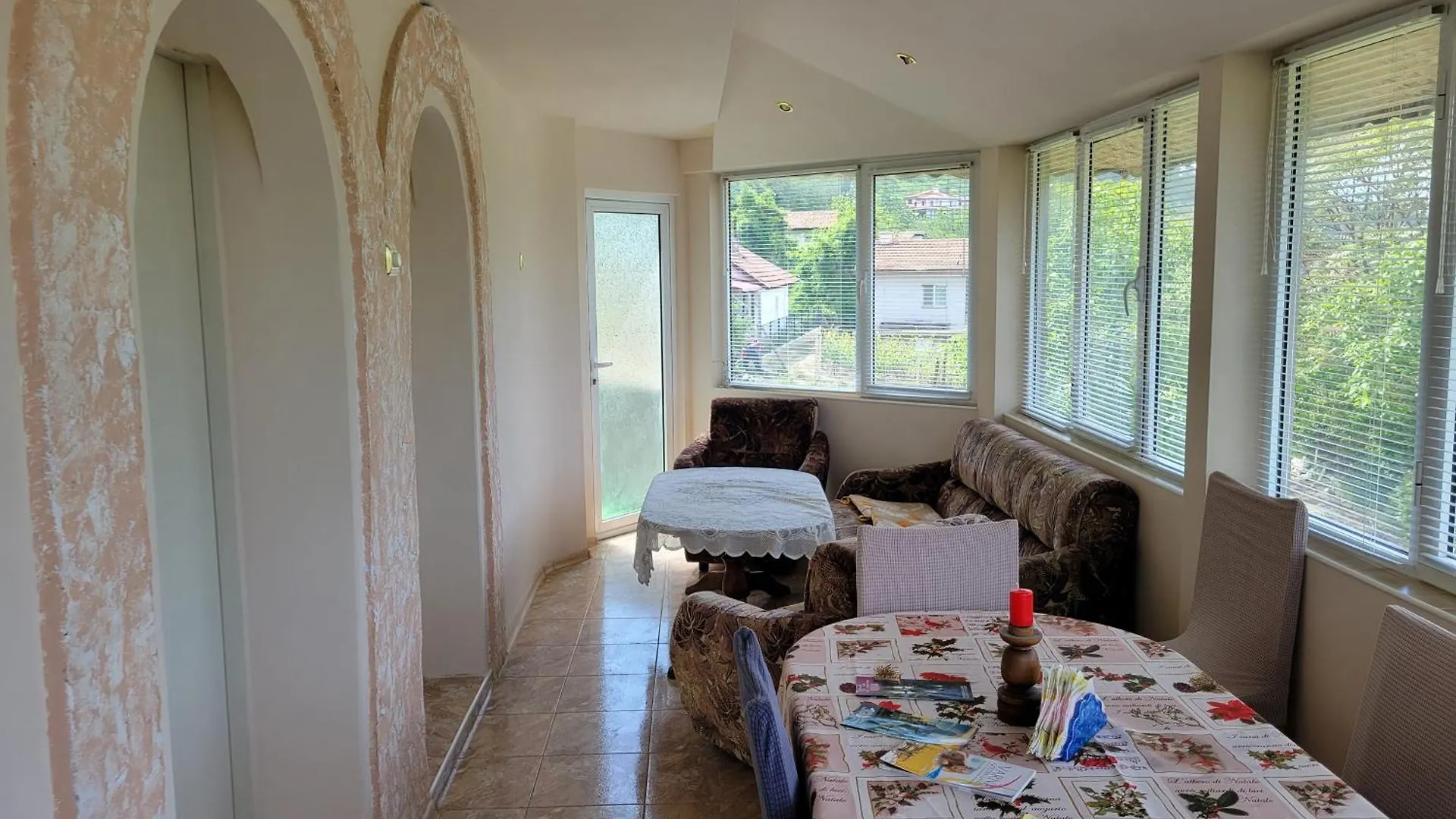 וארנה Villa Mimi בית נופש